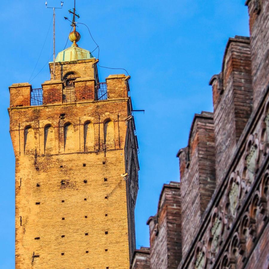 דירות Healthy Flat Bologna - Tower Skyline View מראה חיצוני תמונה